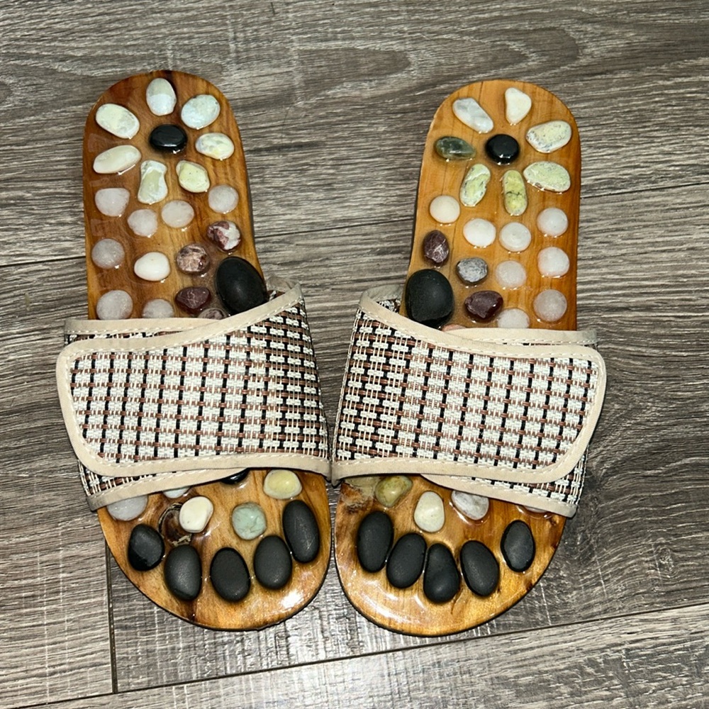 Healing Crystal accupuncture slip on shoes